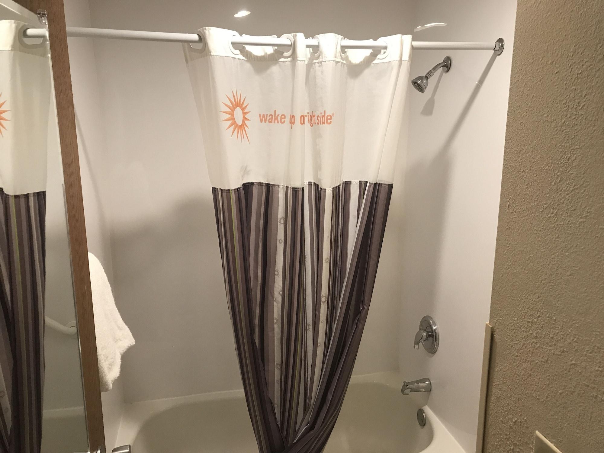 La Quinta Inn By Wyndham Indianapolis Airport Executive Dr Экстерьер фото