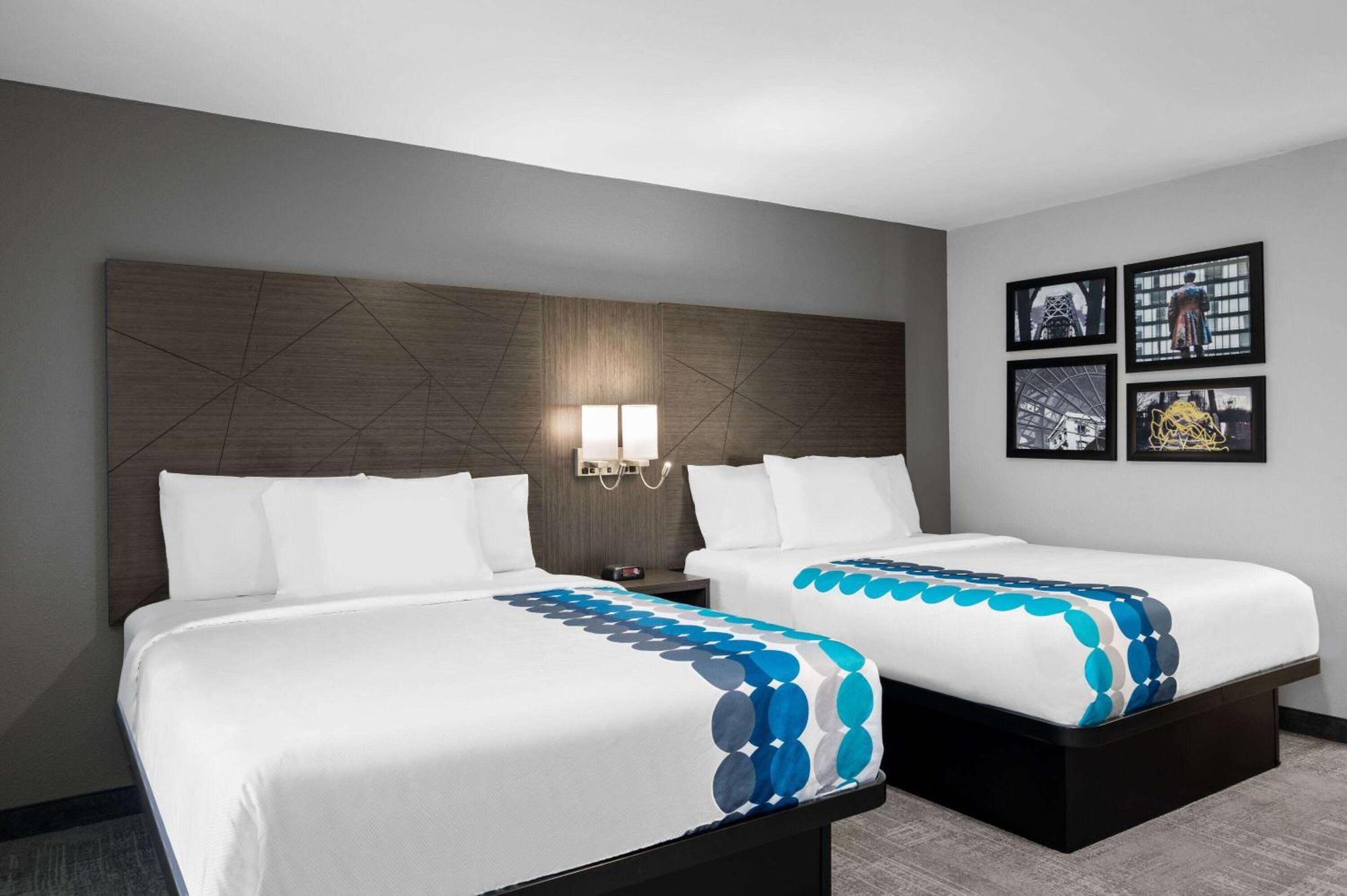 La Quinta Inn By Wyndham Indianapolis Airport Executive Dr Экстерьер фото