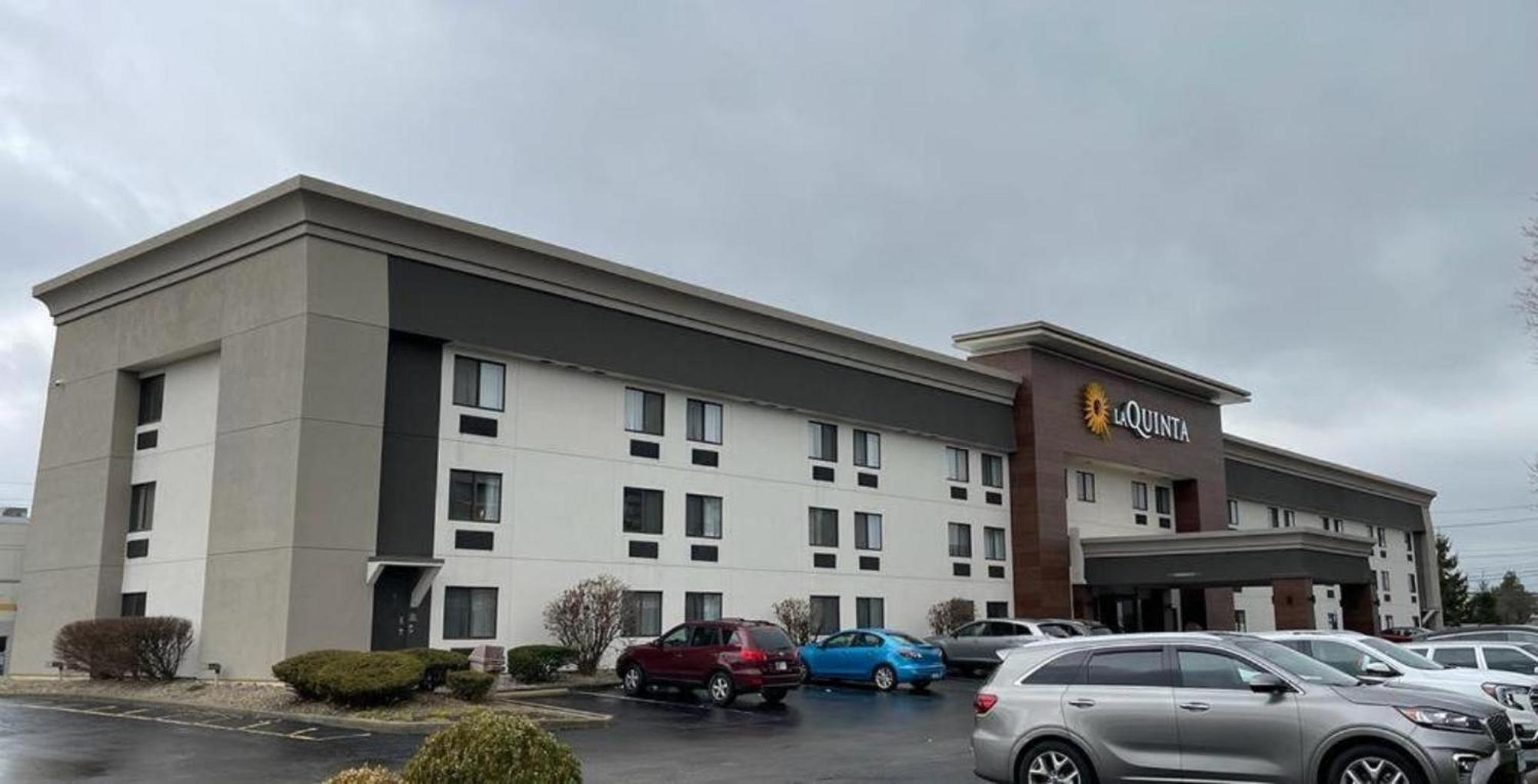 La Quinta Inn By Wyndham Indianapolis Airport Executive Dr Экстерьер фото