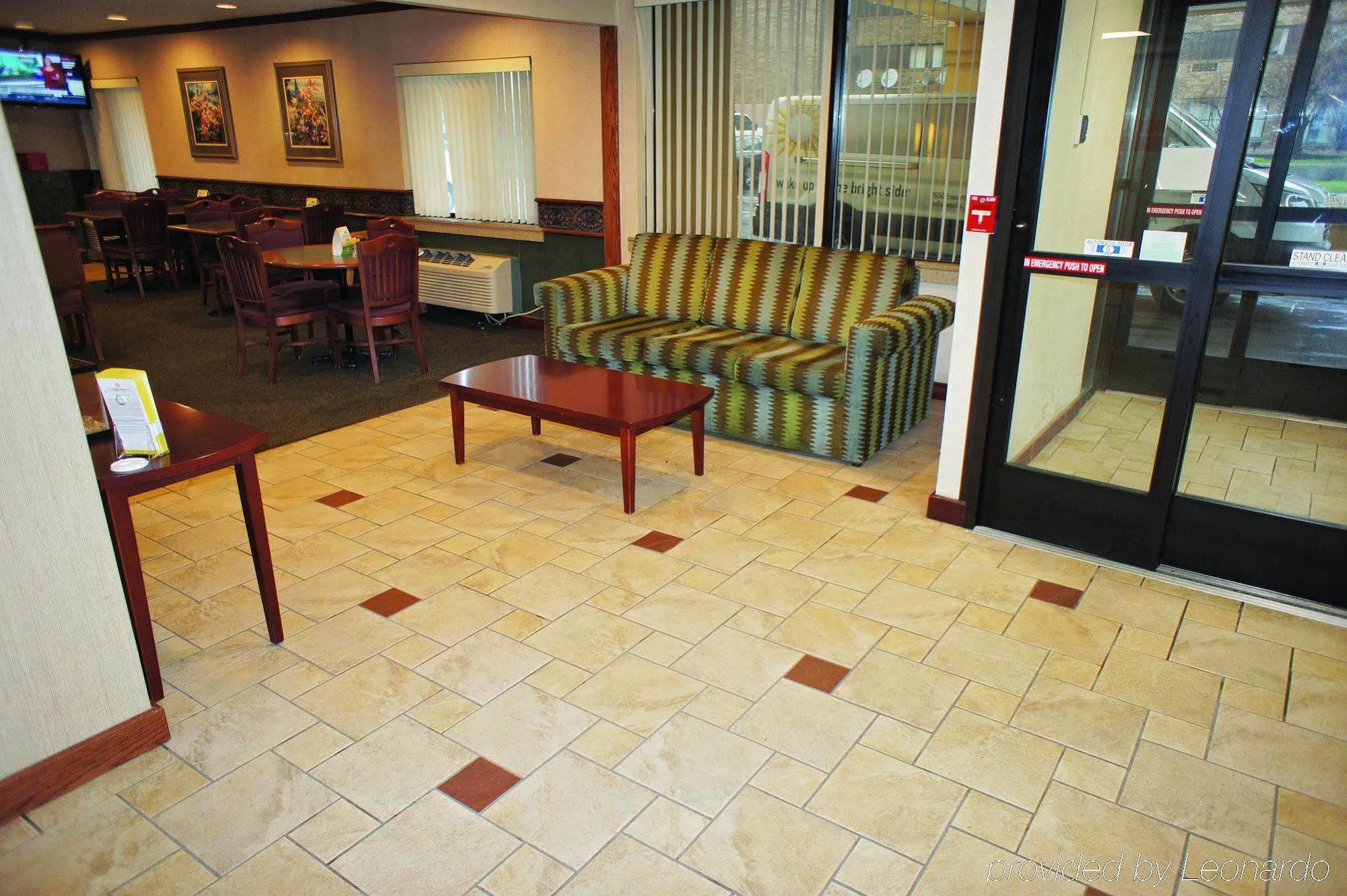 La Quinta Inn By Wyndham Indianapolis Airport Executive Dr Экстерьер фото